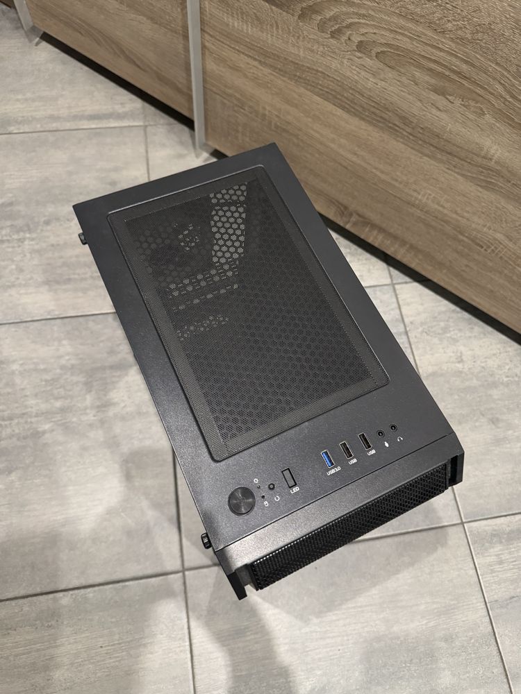 Корпус для пк Qube Neptune Mini