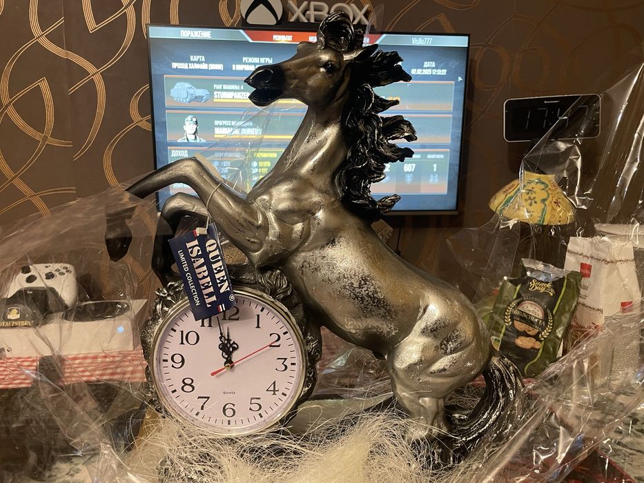 Sprzedam Nowy zegar kominkowy z koniem