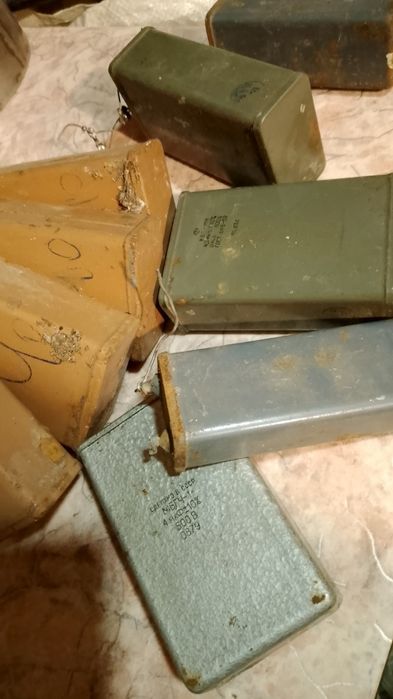 Конденсаторы времён СССР