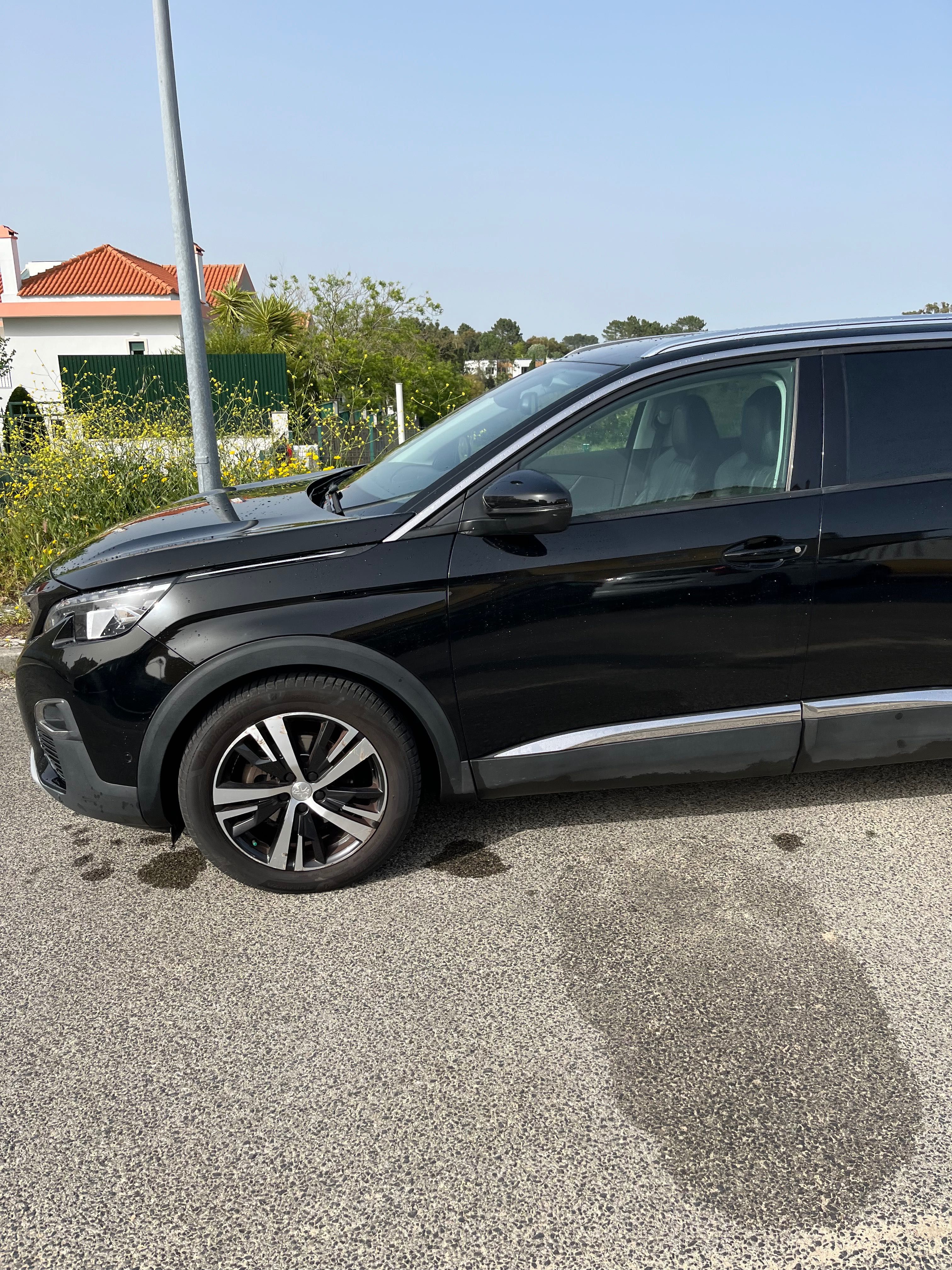 Peugeot 5008 Allure EAT8 - J18 - 2018 - 258k km