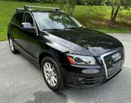 2011 Audi Q5 2.0T quattro Premium Plus