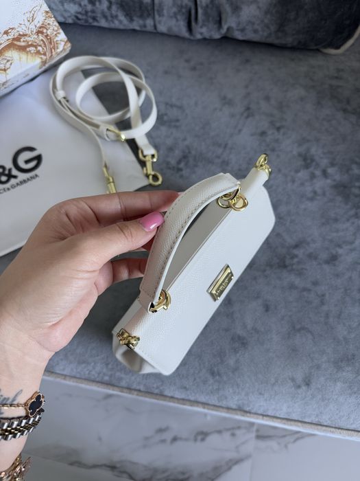 Белая сумка сумочка люкс бренд тренд 2025