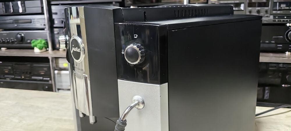 Кавова машина Jura Impressa C65