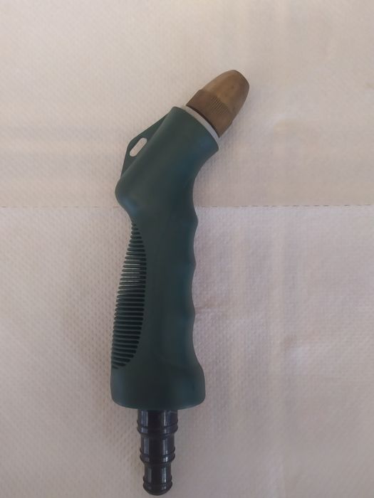 Пистолет для полива .