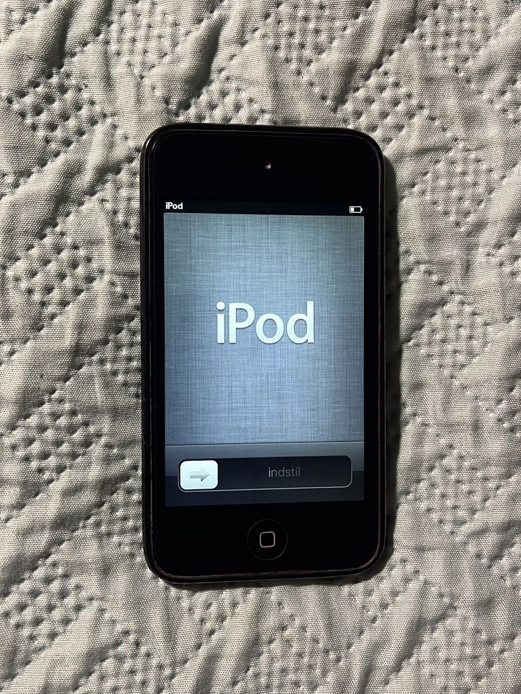 iPod Touch 4th gen 8GB