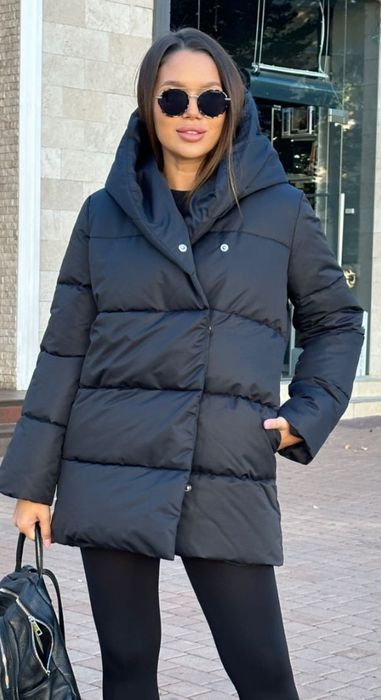 Жіночий пуховик