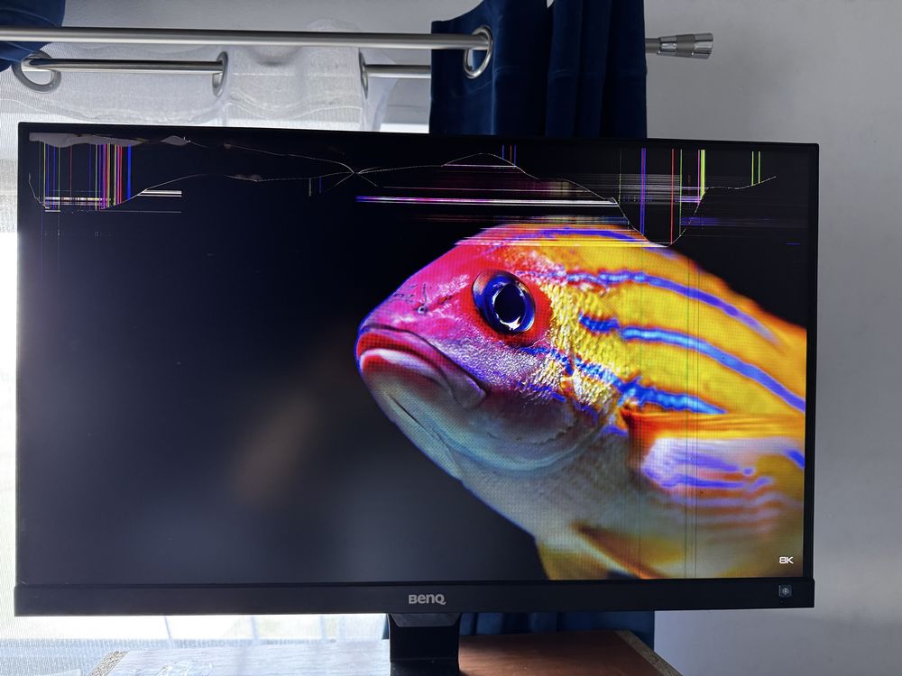 Monitor 27” benq ew2775zh uszkodzona matryca