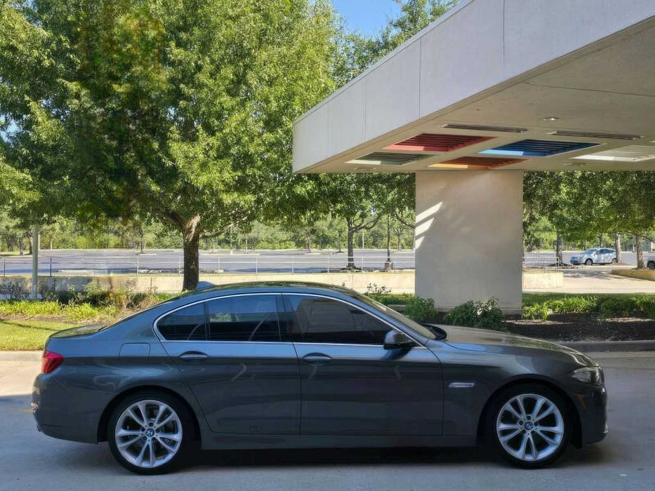 BMW 5 Series 535i      2015
