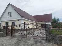 Продається житловий будинок новий великий з гаражем та підвалом