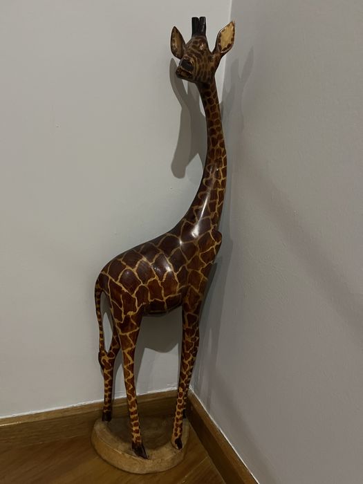 Girafa madrira maciça