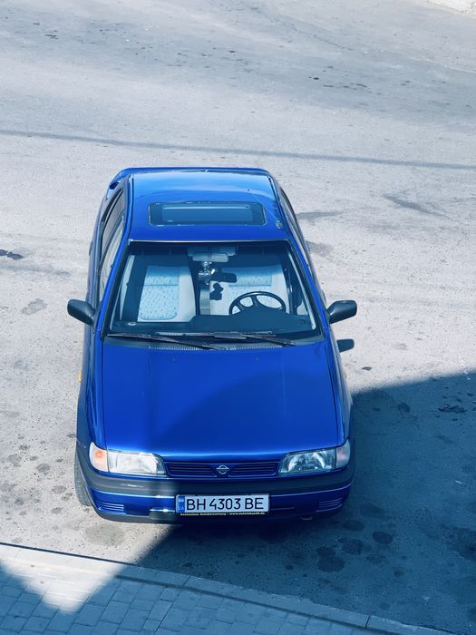 Продам Ниссан сани н14