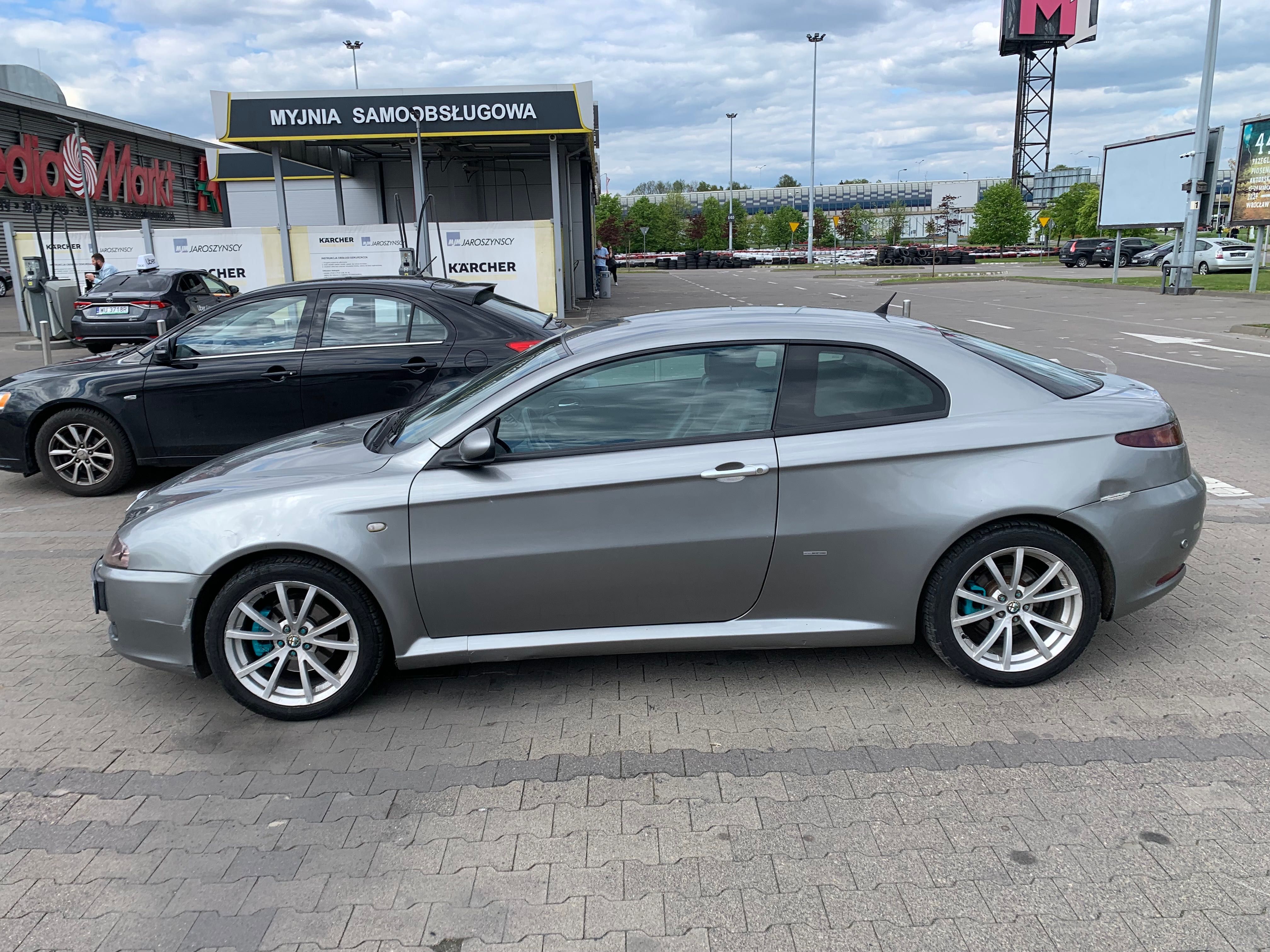 Alfa Romeo GT automat (robót) 2006 benzyna 2.0