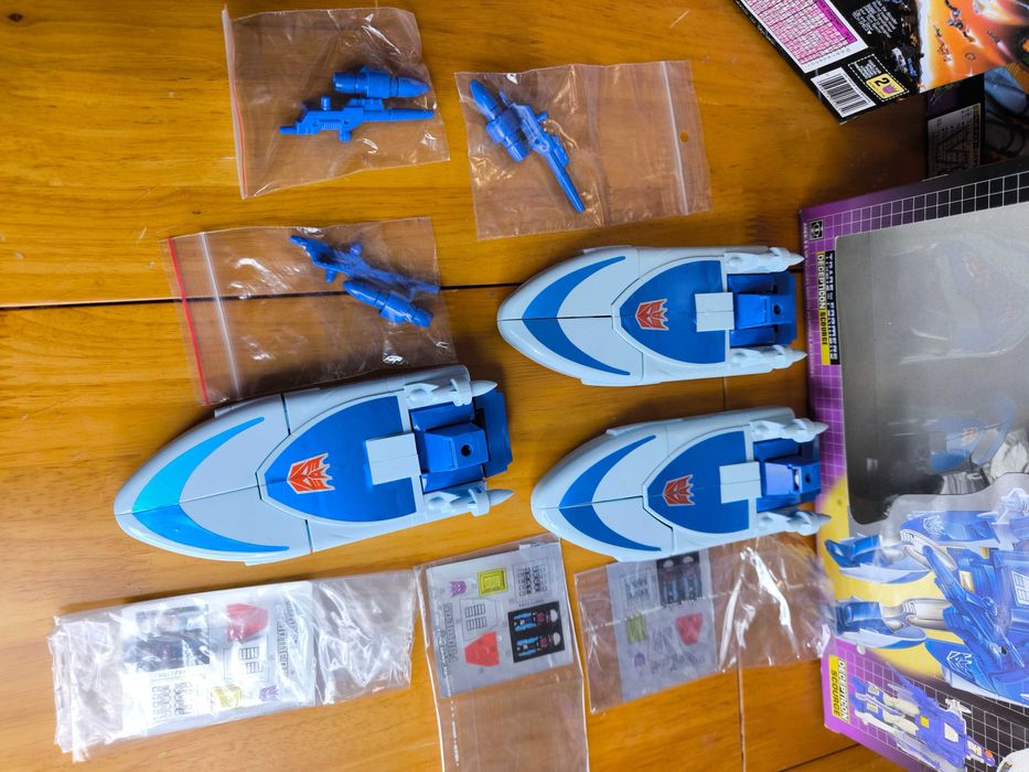 Transformers G1 KO Reissue – Scourge