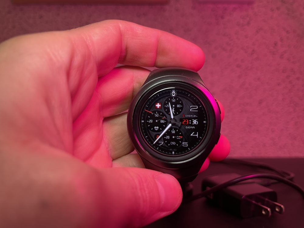 SAMSUNG Gear S2 Sport версія з динаміком