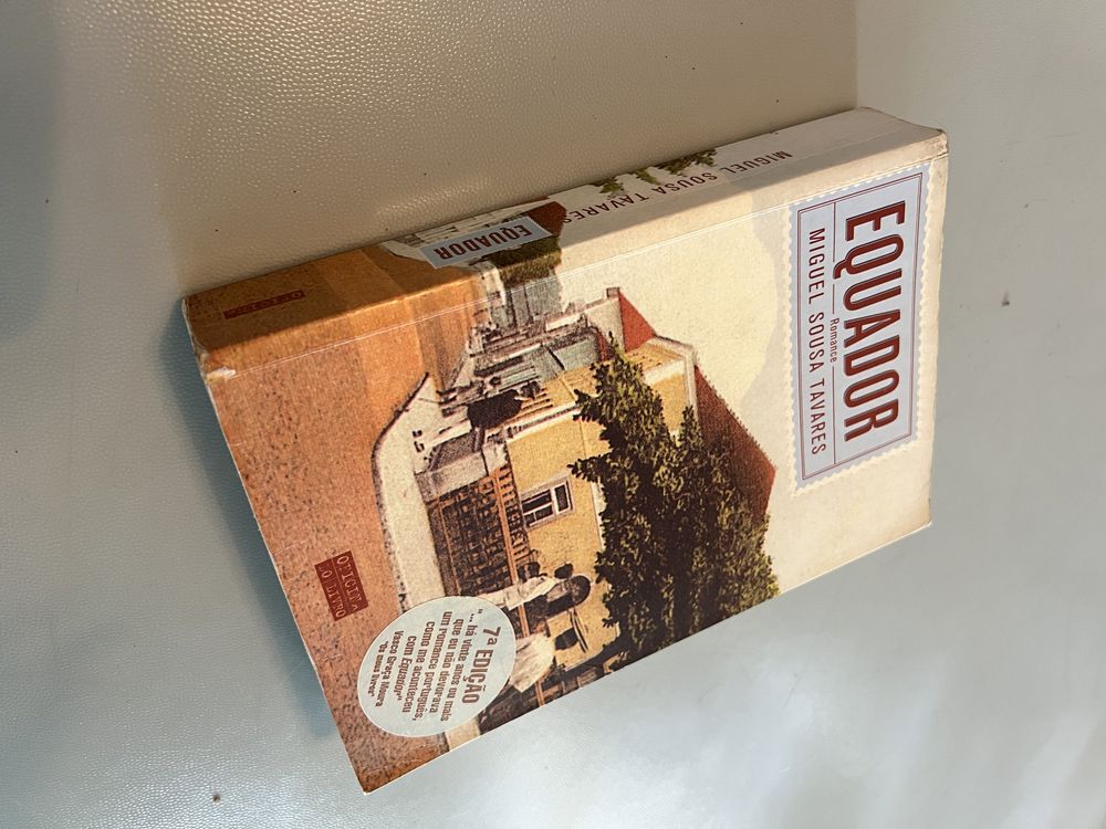 Livro Equador de Miguel Sousa Tavares