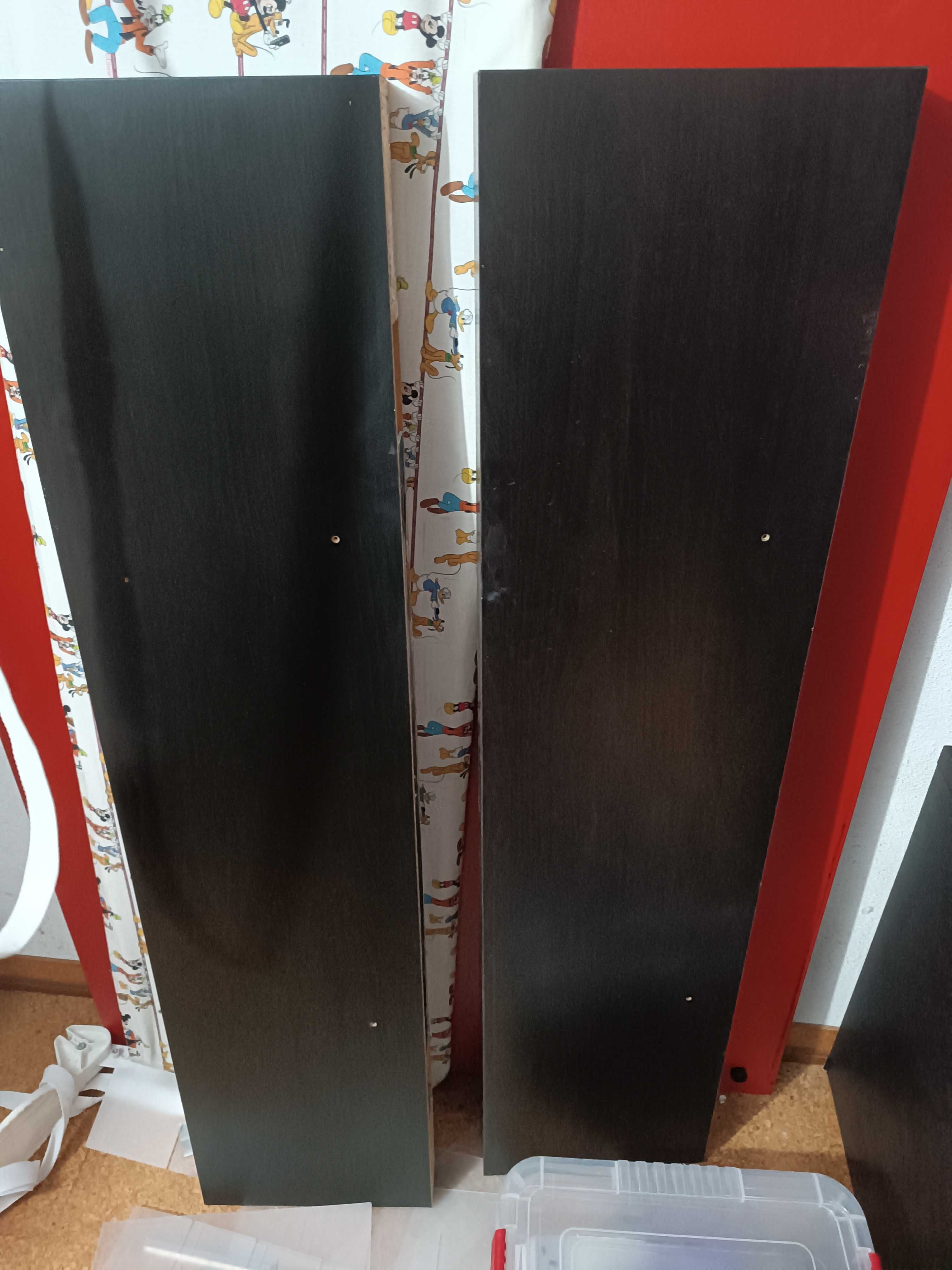 2 Prateleiras IKEA