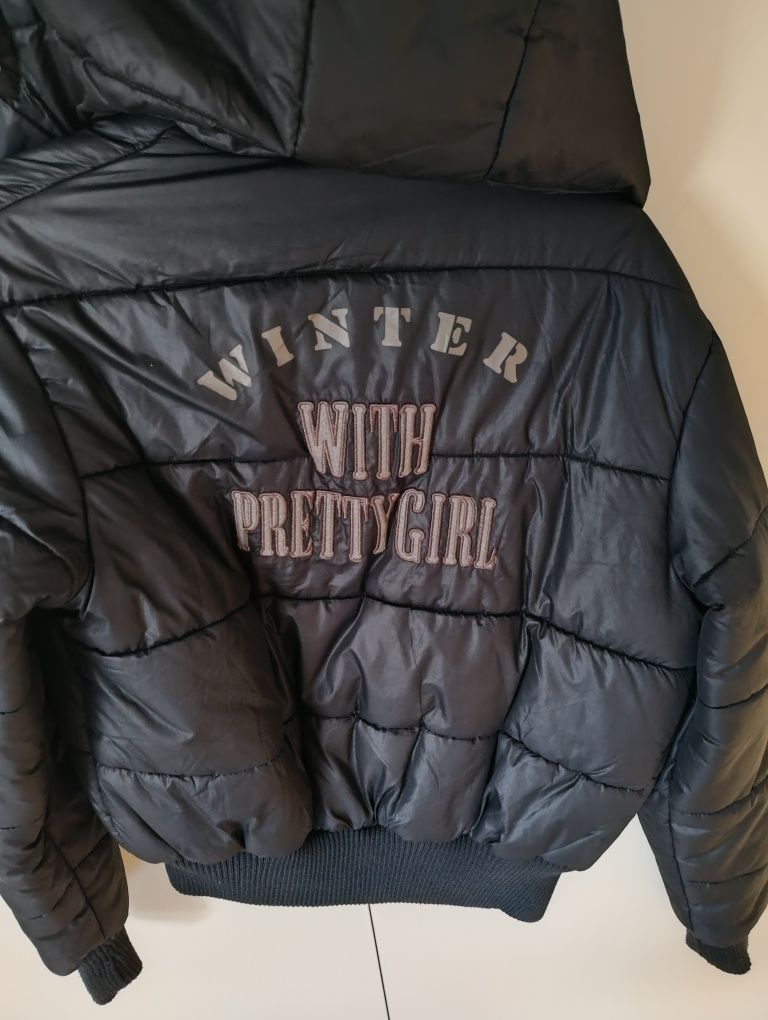 Czarna kurtka pretty girl S