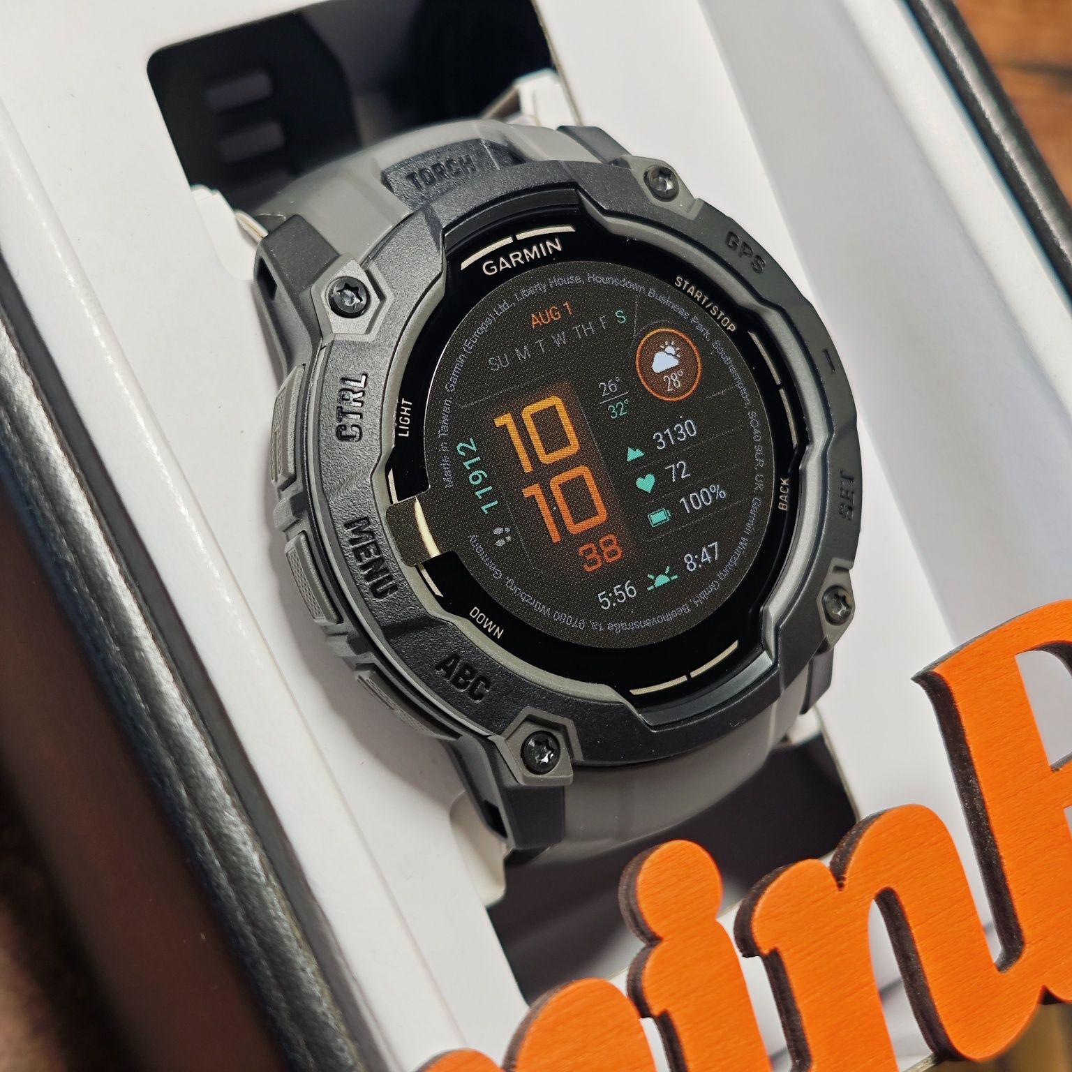 Garmin Instinct 3 (50 мм) AMOLED чорний/вугільний 010-03020-00