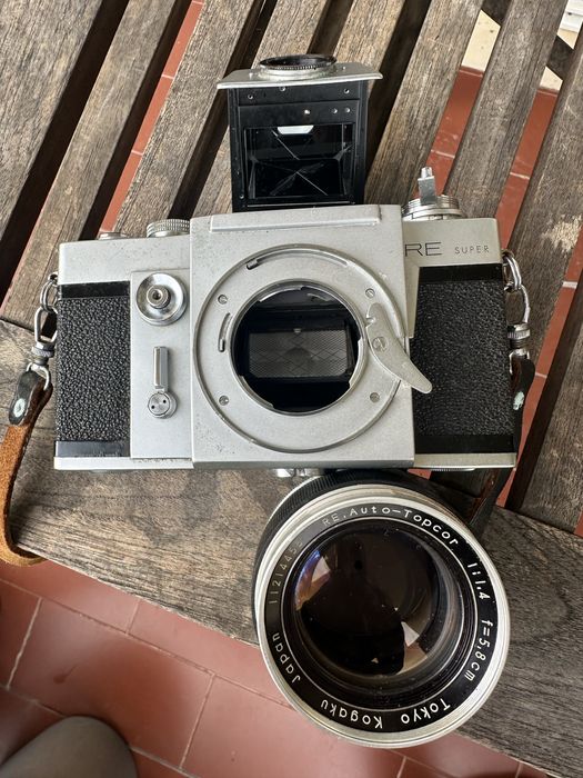 Máquina Fotográfica Topcon RE-Super