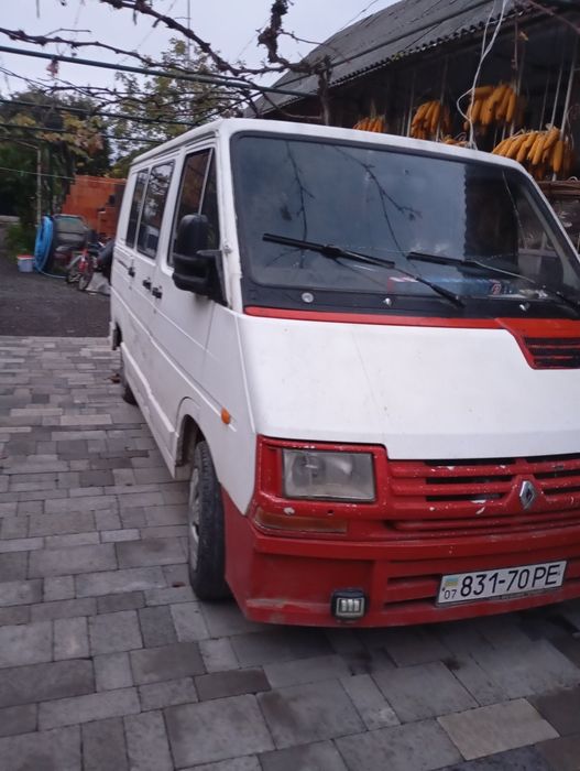 Renault Trafic 2.1 d пасажир по документам