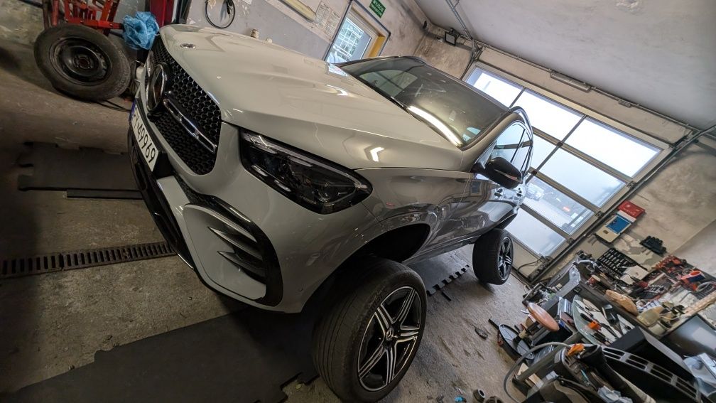 PROSTOWANIE FELG WYWAŻANIE kół wulkanizacja mechanika pojazdowa serwis