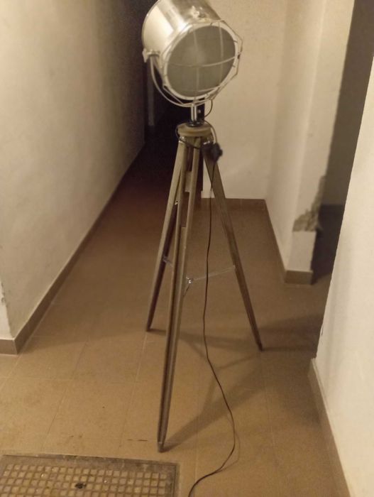 Retro lampa stojąca