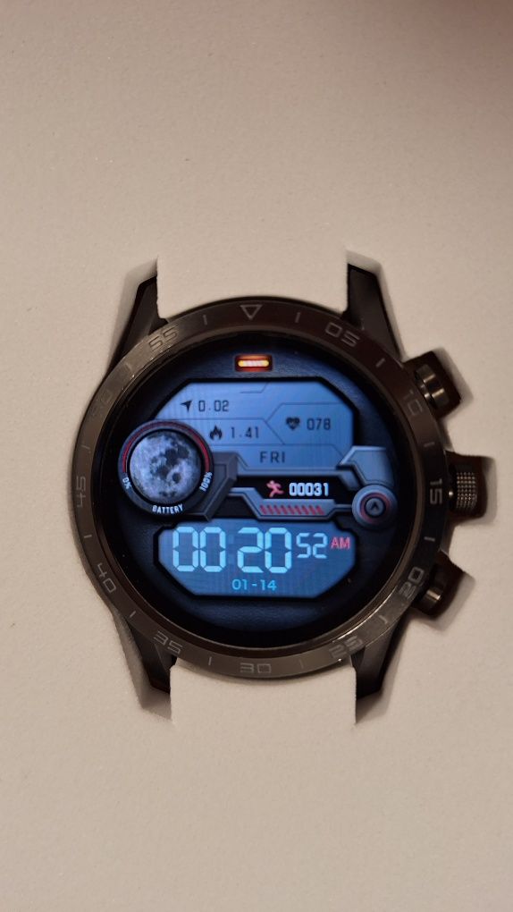 Smartwatchz YOLO DT70+