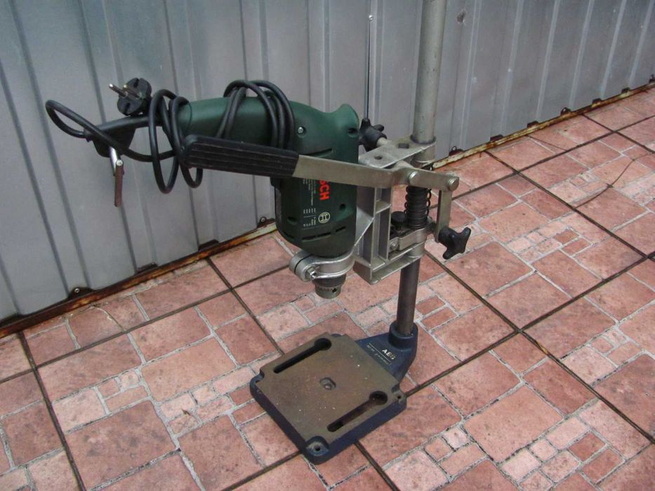 Solidny niemiecki statyw - stojak AEG do wiertarki stołowej ręcznej