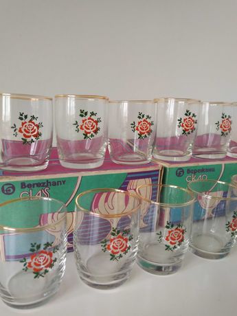 набор рюмок стеклянные рюмки для водки с цветочками времен СССР 12 шт