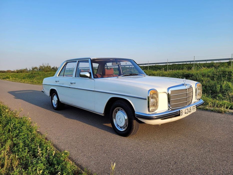Sprzedam Mercedesa 200 (W115)