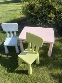 Stolik plastikowy dzieciecy i dwa krzesła Ikea Mammut