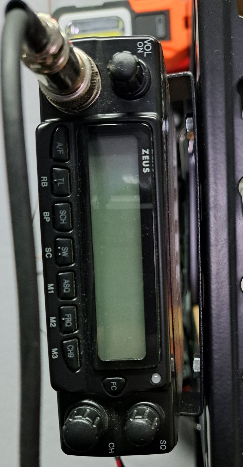 CB radio zeus lafayette wraz z anteną lub zamiana