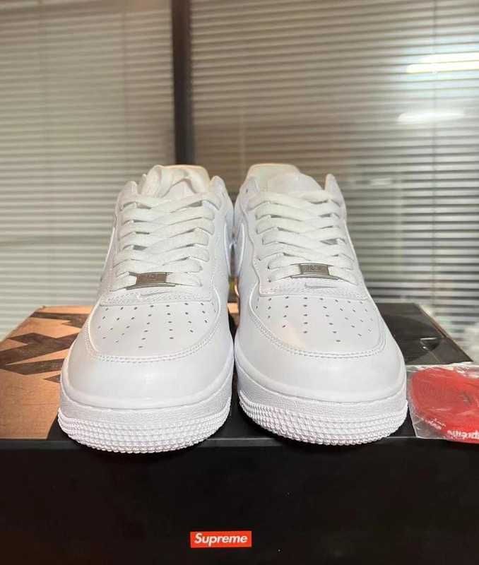 Nike Air Force 1 Low '07 White EU 40