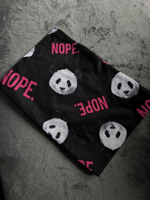 Komplet czapka + komin