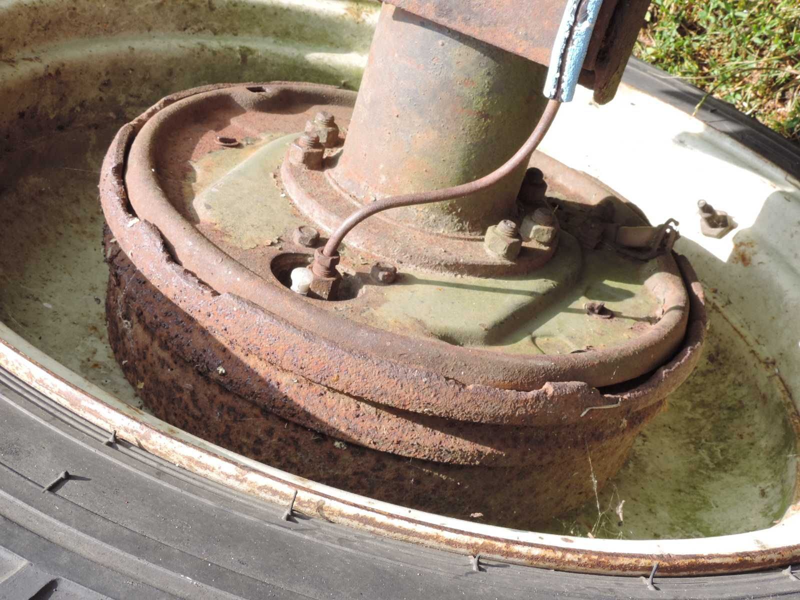 Traktorek sam, esiok s320 brak silnika