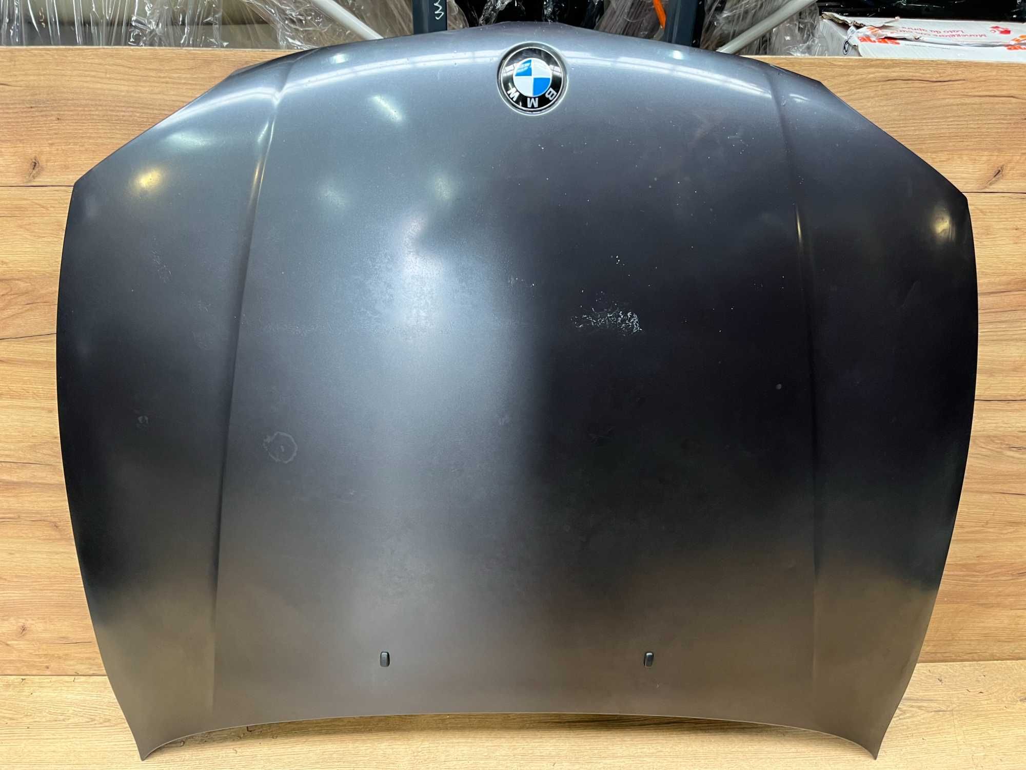 Maska BMW 1 E87 kolor sparkling graphite metalic
