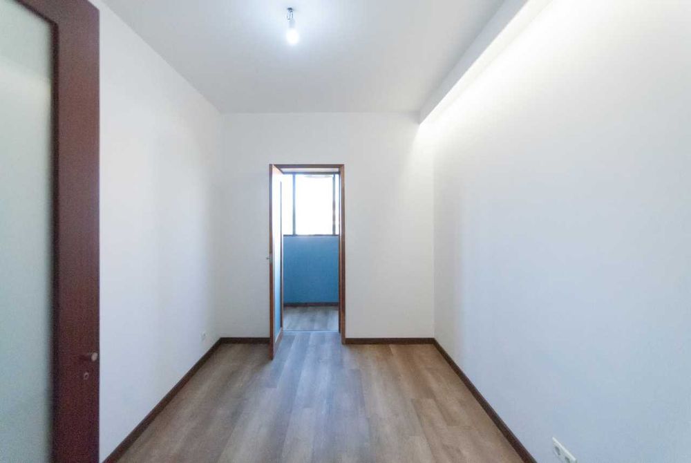 Arrendamento de apartamento t3 em Espinho