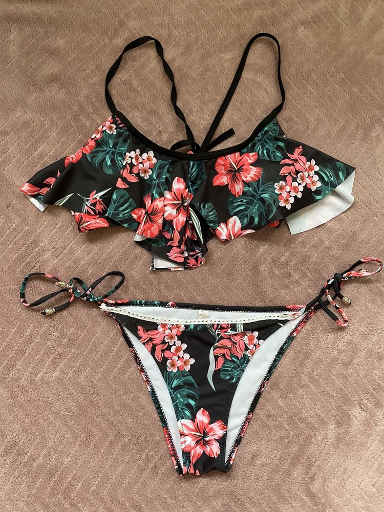 Bikini w kwiatki L