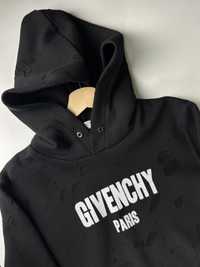 Givenchy Distressed Hoodie Tamanho S