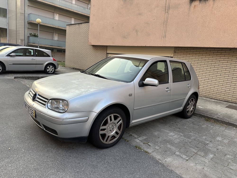 VW Golf IV 1.9 TDI 110cv - 2001 - Nacional