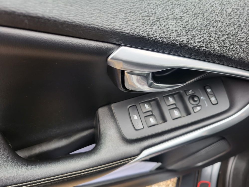 Volvo V40 rdesing