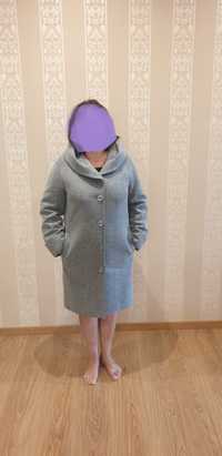 Продам жіноче осіннє пальто