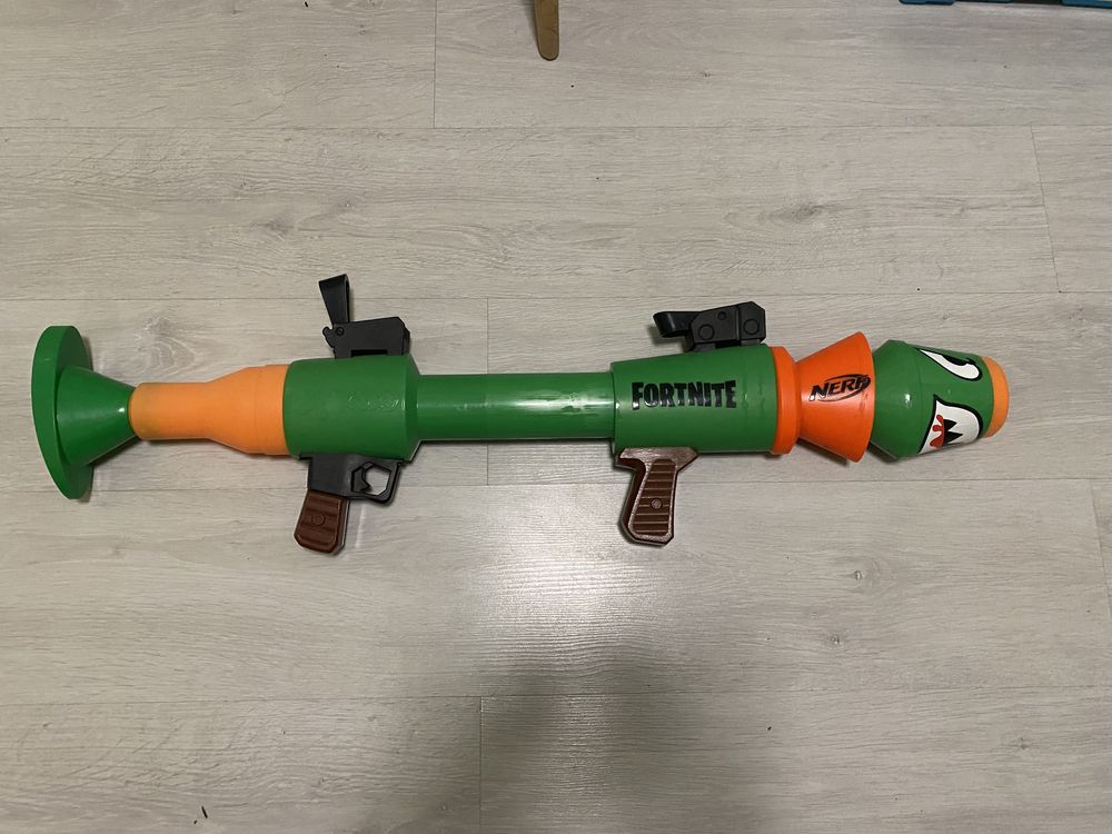 NERF, Fortnite, wyrzutnia, Rusty Rocket, E7511