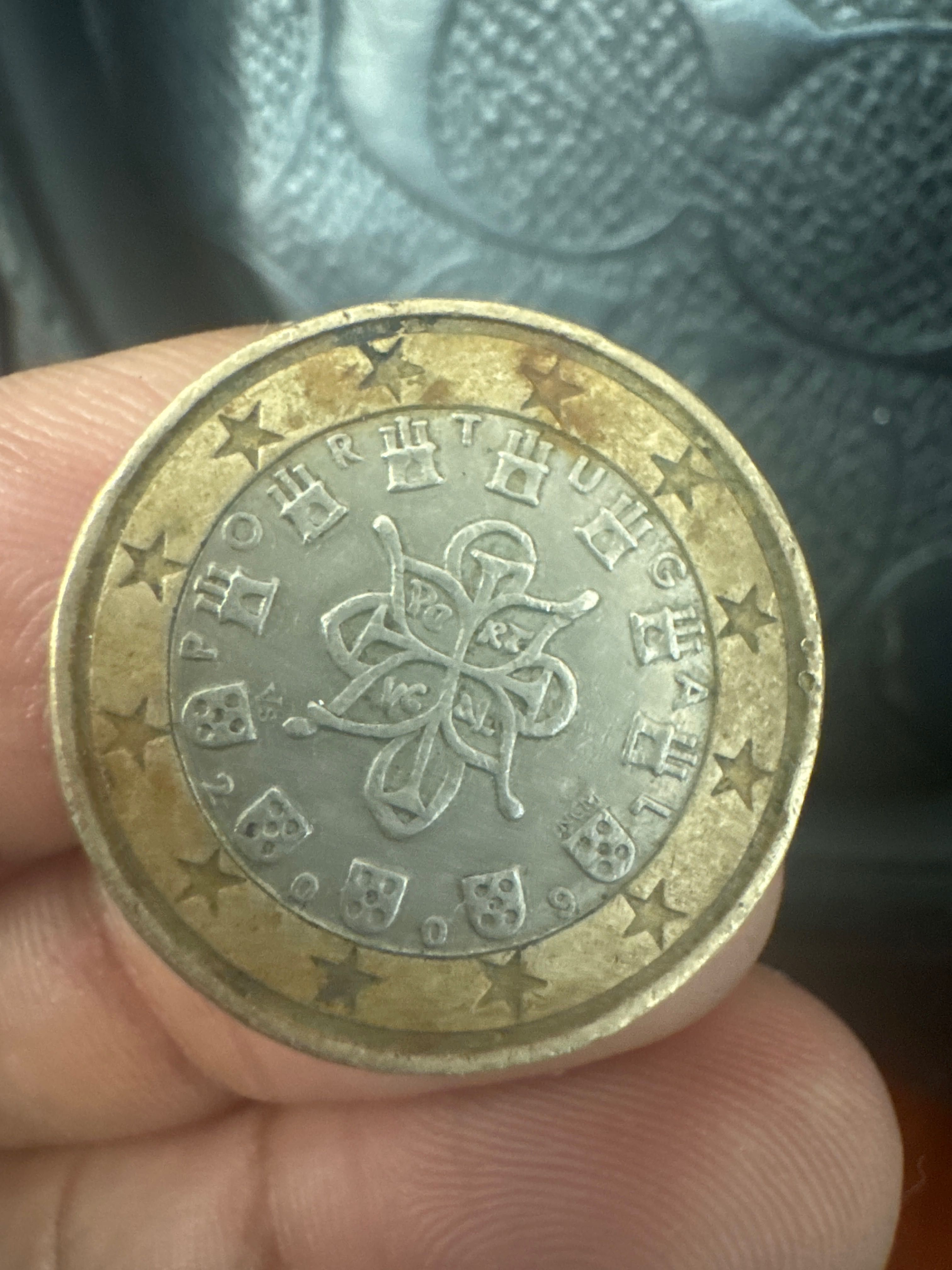 Moeda antiga de 1 euro  ano de 2009 vendo