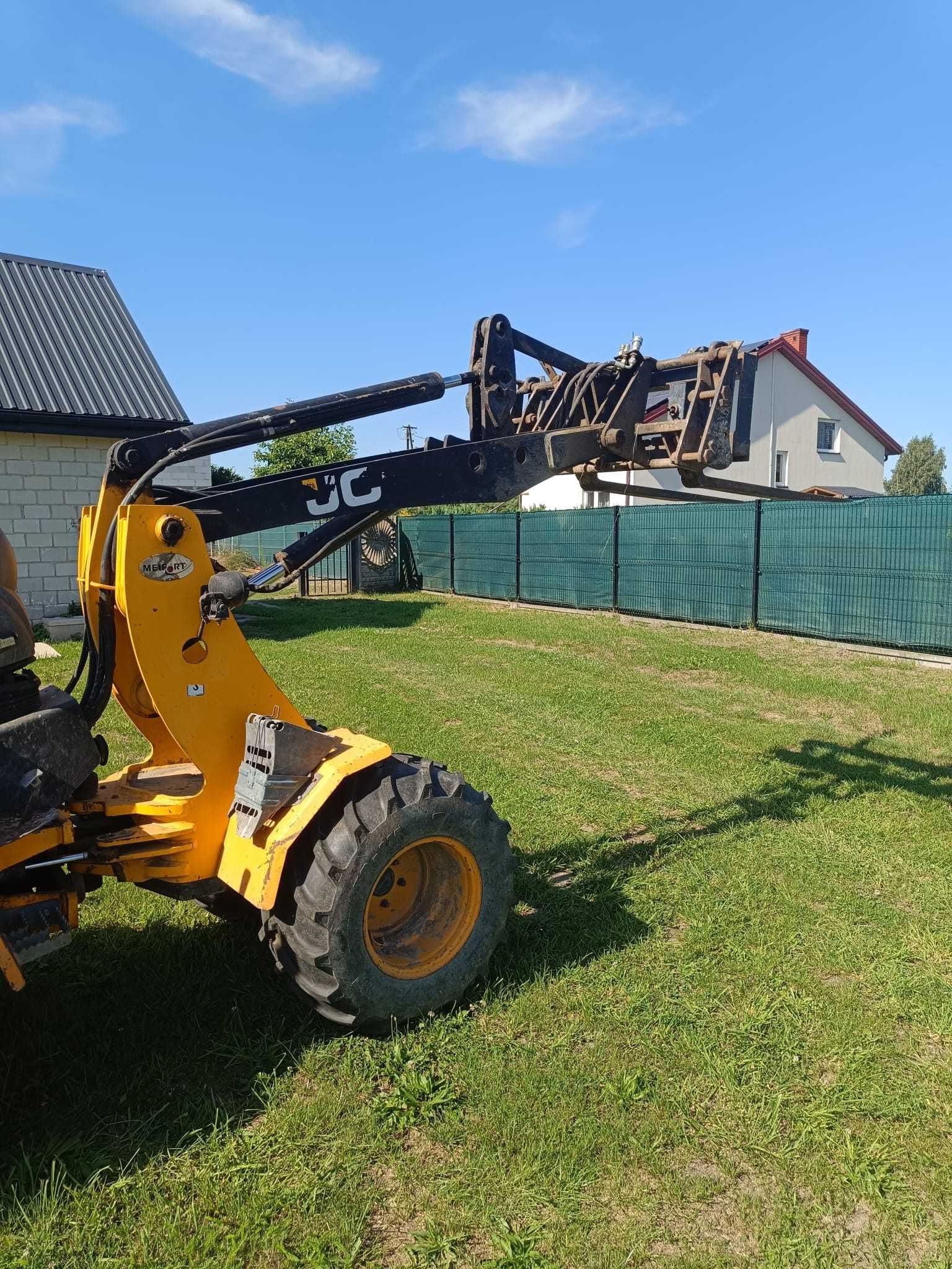 Sprzedam Miniładowarka JCB 4