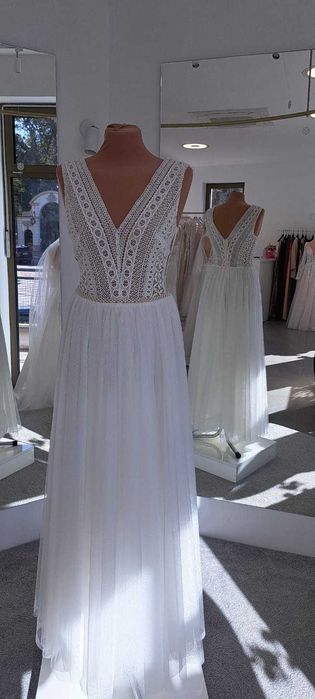 Suknia Ślubna Ella roz. 38 kolor ivory/beż tiul koronka