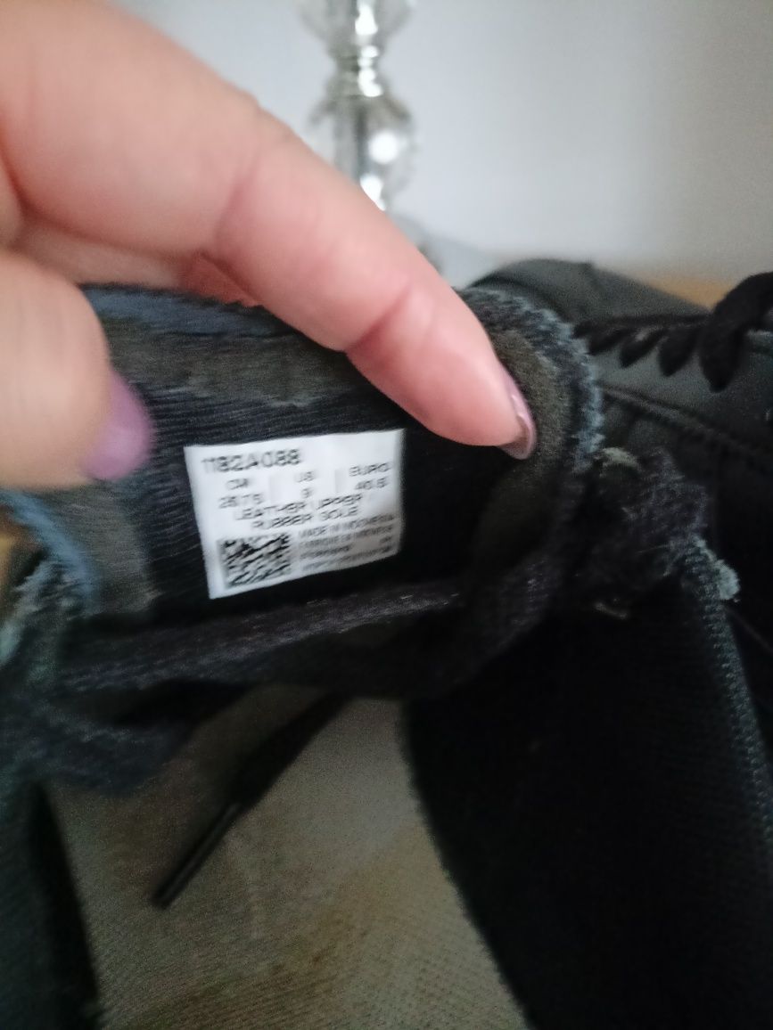 Buty Asics onitsuka Tiger 40,5 czarne