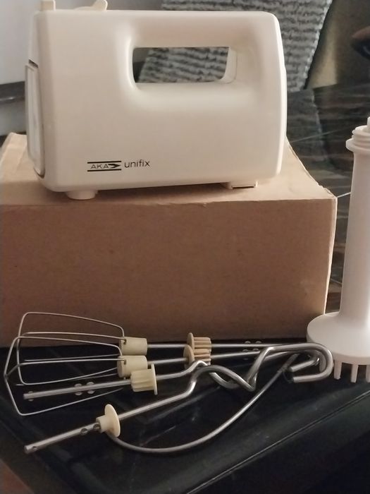 Зручний у використанні міксер