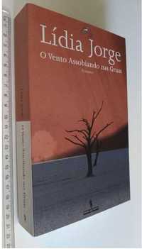 Livro - O Vento Assobiando nas Gruas - de Lídia Jorge