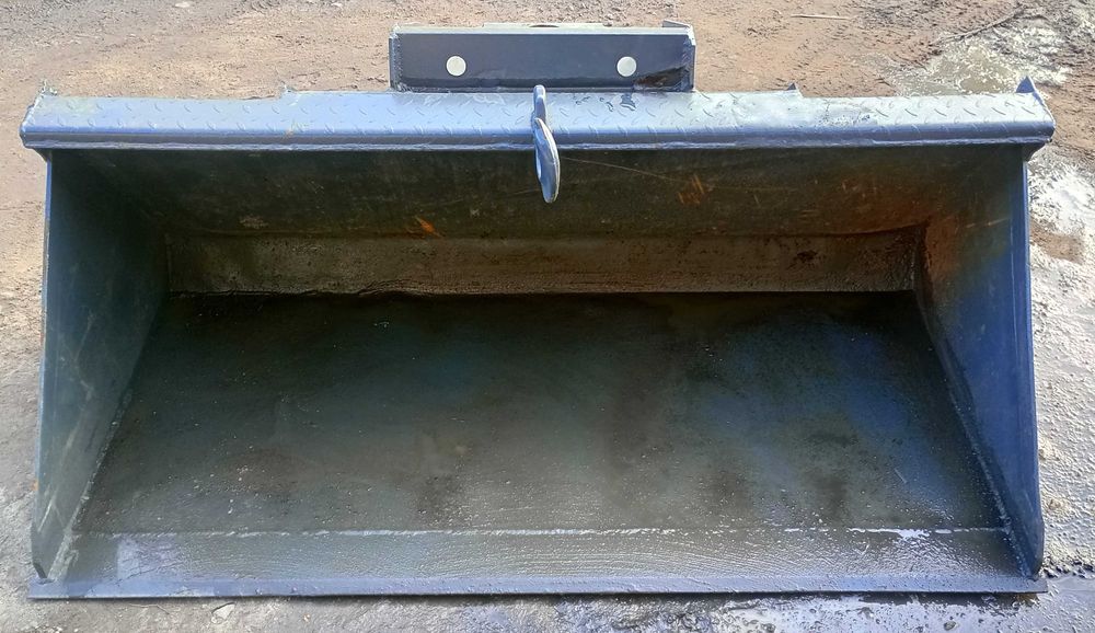 Mała używana łyżka ładowarkowa 140cm. Mocowanie do MECALAC 12